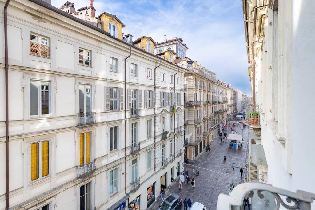 Historical Suite - Pieno Centro - Porta Nuova- Piazza Castello ตูริน ภายนอก รูปภาพ
