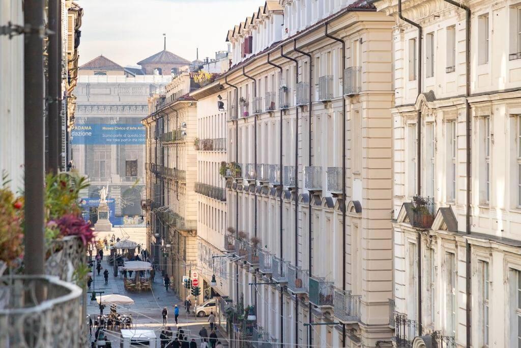 Historical Suite - Pieno Centro - Porta Nuova- Piazza Castello ตูริน ภายนอก รูปภาพ